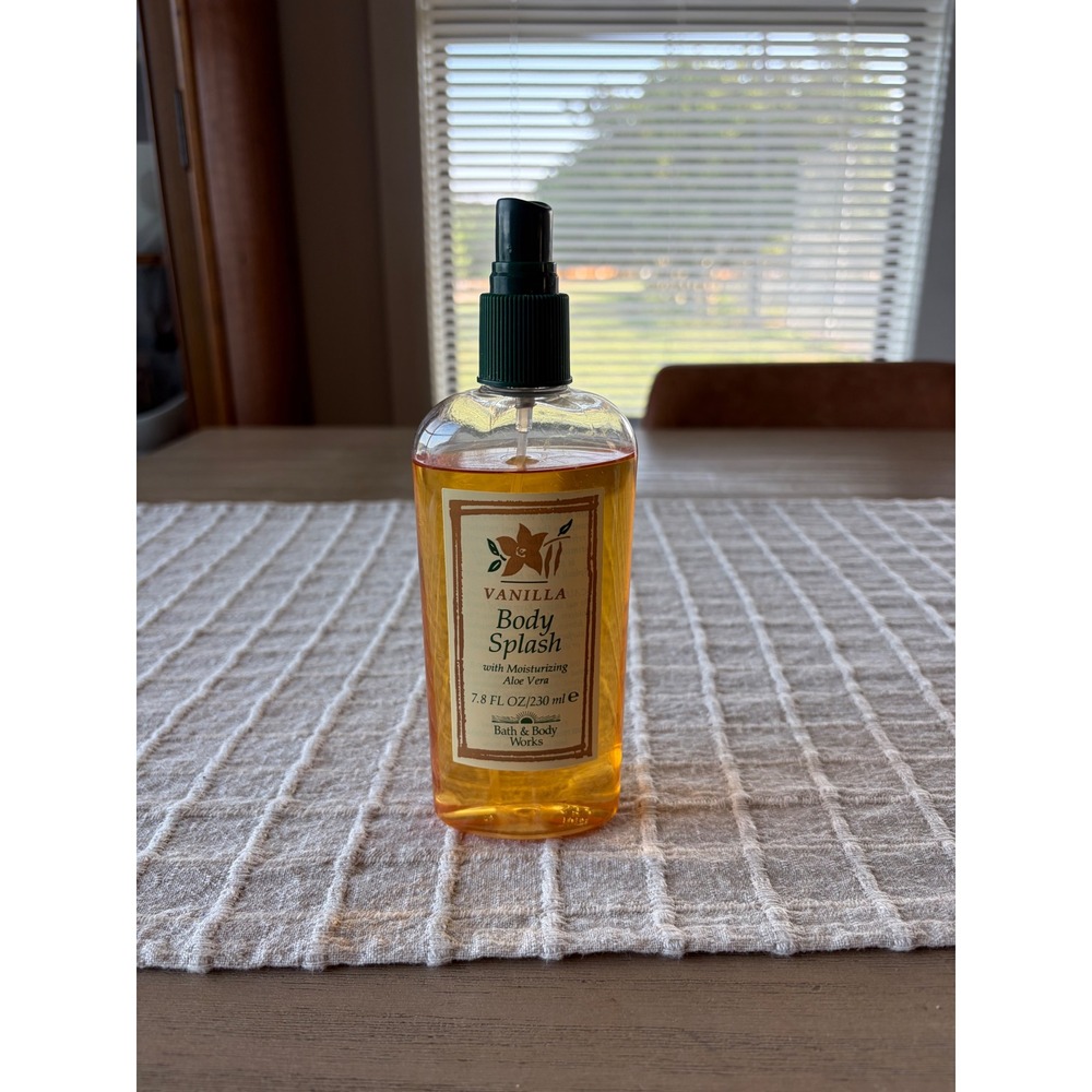 vintage Bath & Body Works Vanilla Body Splash Moisturizing Aloe Vera, 7.8 FL OZ